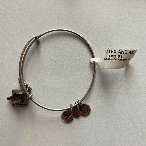 NWT Alex and Ani Graduation Cap Charm Bracelet - 2016 Silver Tone - Picture 2 of 5